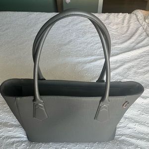 Dagne Dover classic tote in Graphic